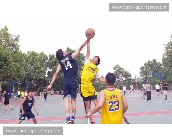 篮球专题:在赛场与生活之间找到你的节奏 篮球专题:在赛场与生活之间找到你的节奏